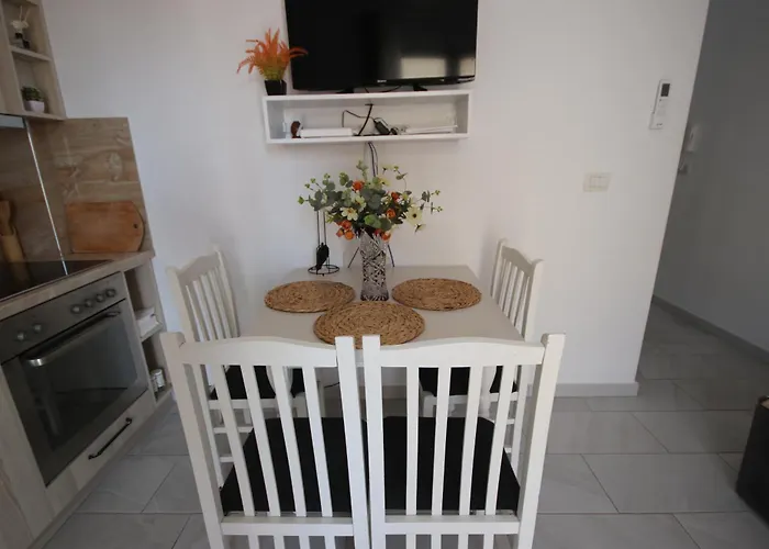 Ionianblue I Himarë